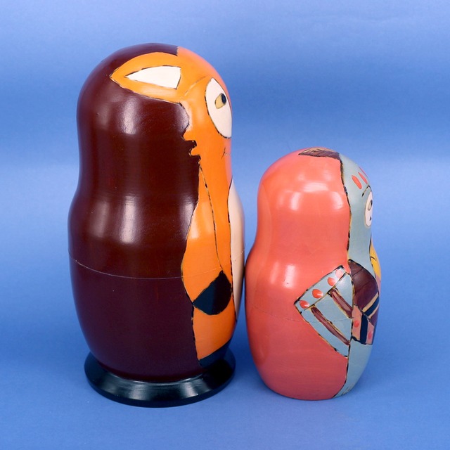 ナターシャ・オレシェンコワ作　マトリョーシカ　5個型