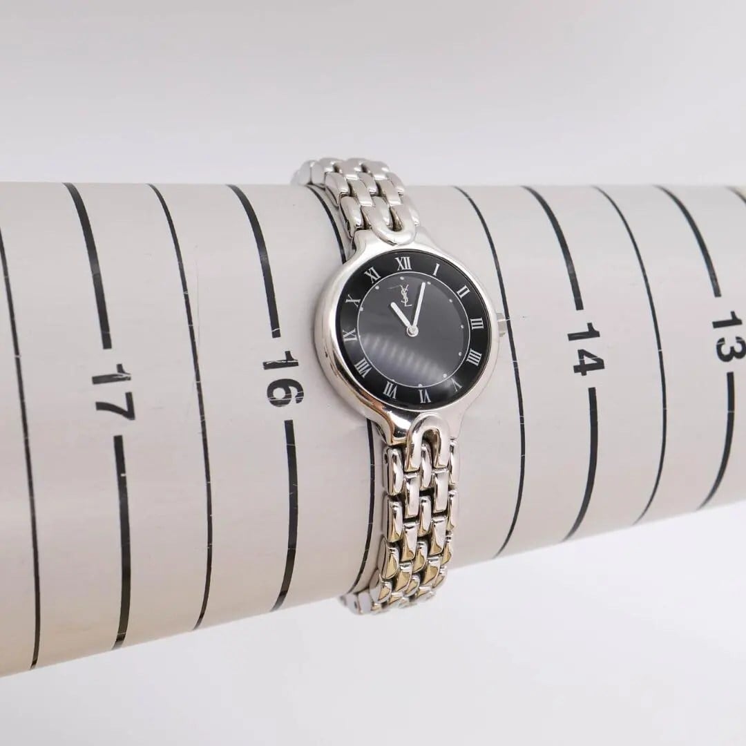 稼働 イヴサンローラン 腕時計 ローマン レディース 新品電池 2529