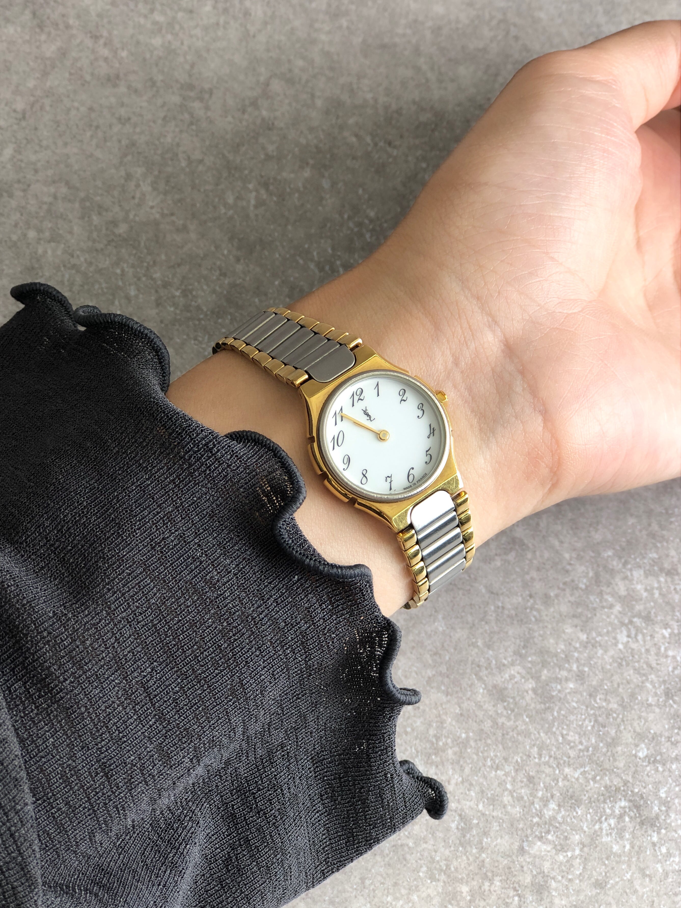 〇Hd裏左1010 ビンテージ イヴサンローラン ひざ掛 ベージュ Yves Saint Laurent(イヴサンローラン)アイテム一覧 | ブランド