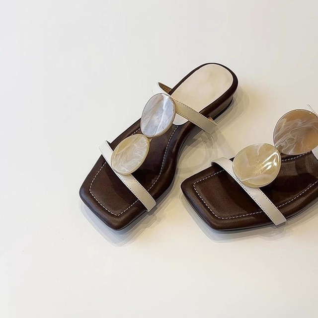flat sandals　102852