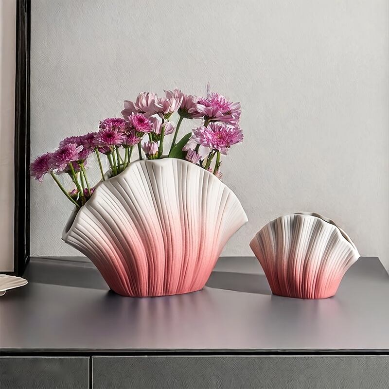 べっ甲　貝殻細工 花瓶と植物のアート　ハンドメイド　高級美術品　インテリア 花瓶 貝殻型 グラデーションカラー おしゃれ かわいい インテリア 北欧