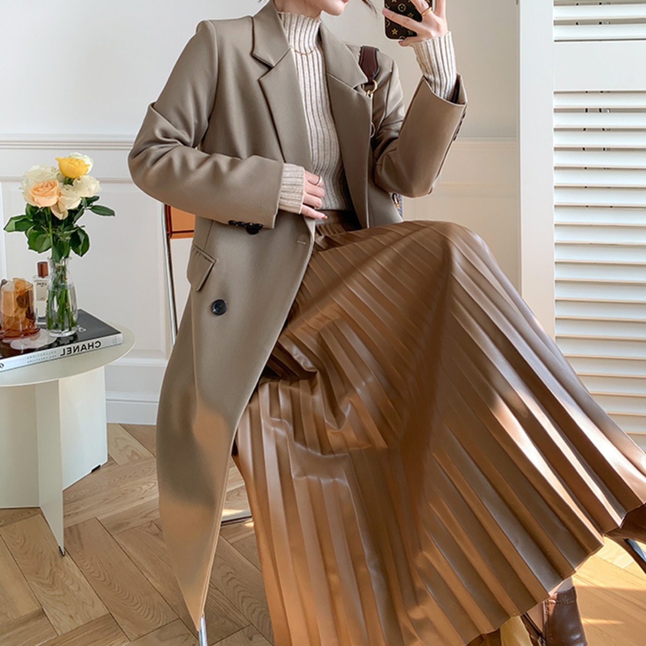 Aラインレザープリーツスカート W01005