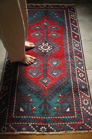 1104-Vintage Turkish rug