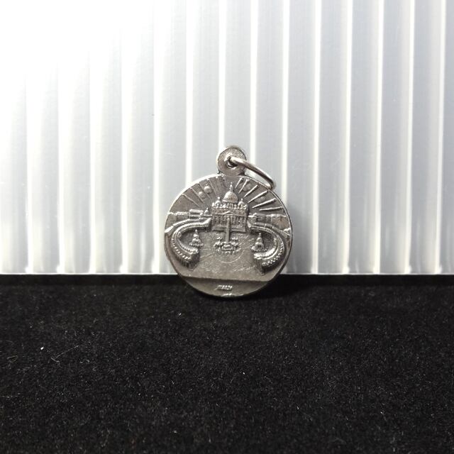 海外土産】ペンダントヘッド（バチカン）◇送料無料 | Pay ID