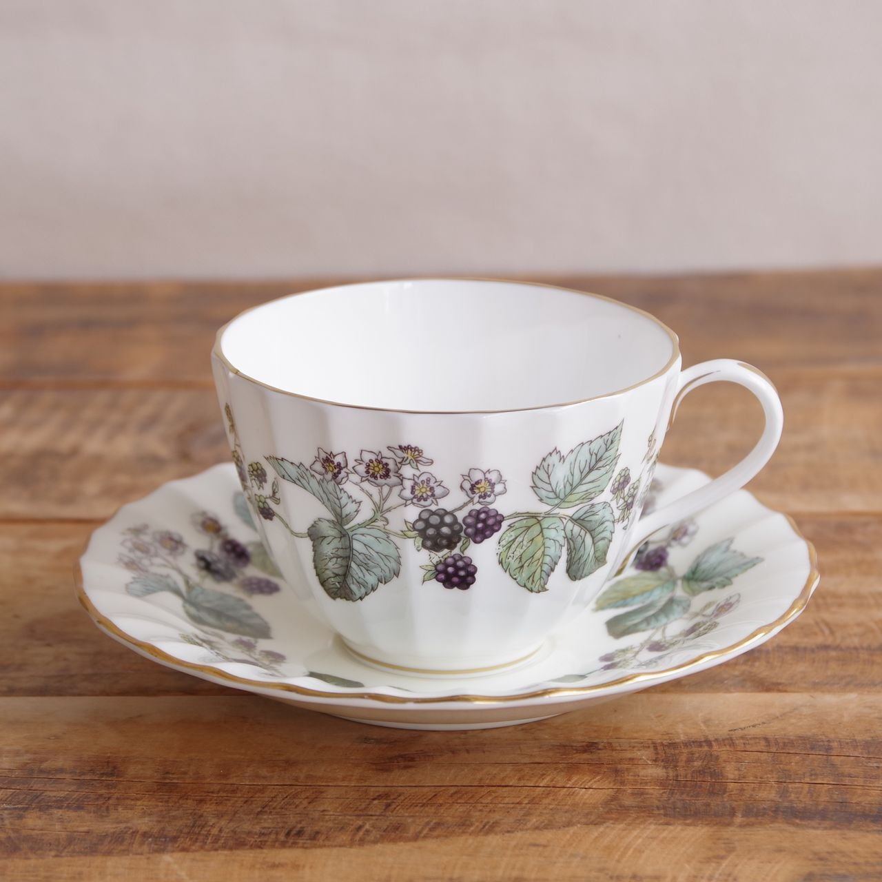 □ From イギリス | Flohmarkt フローマルクト