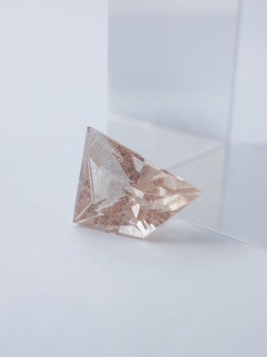 Rutilated Quartz cut by Canna Oshiro -07