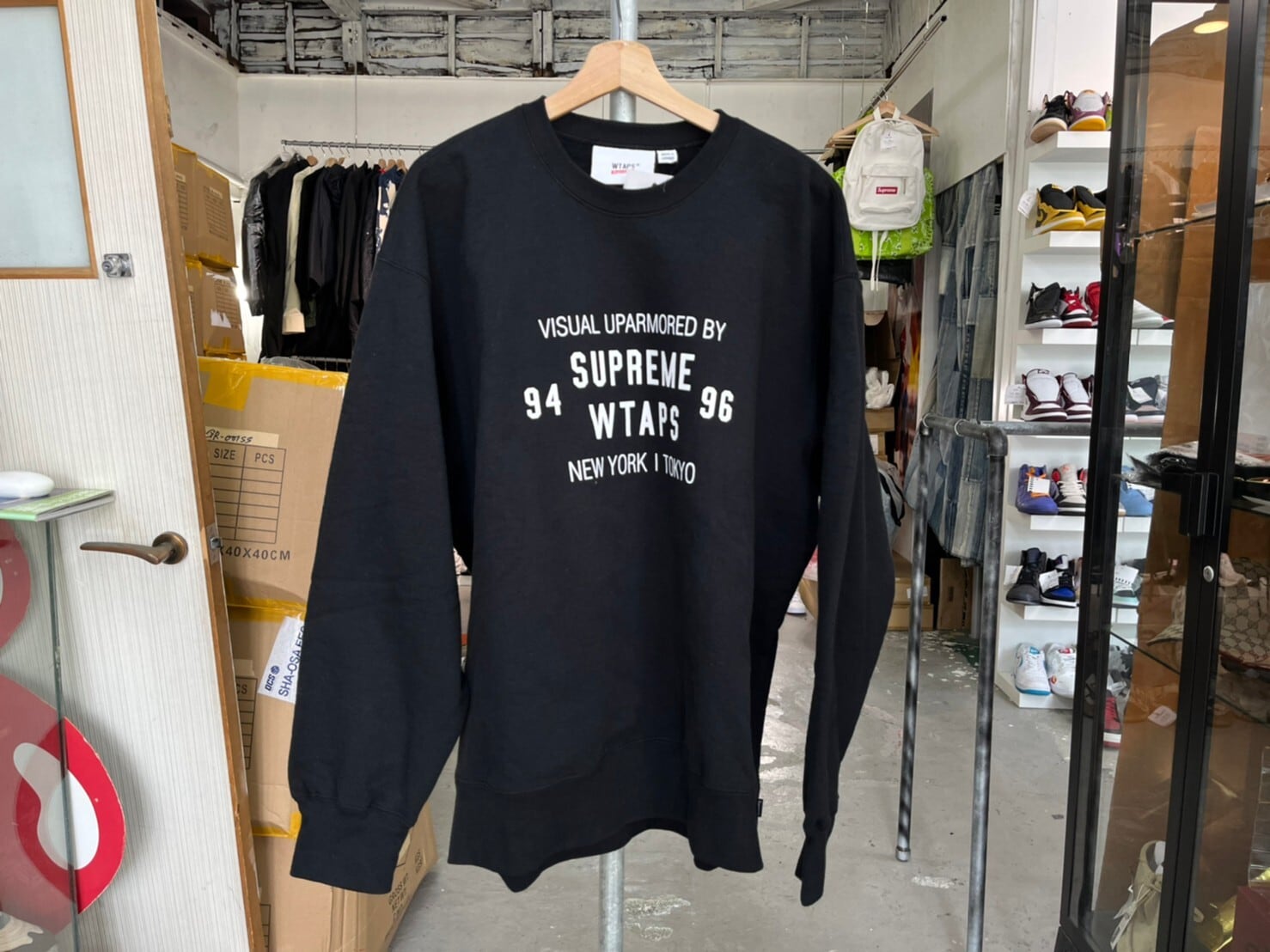Supreme 21AW × WTAPS CREWNECK SWEAT BLACK XL 47278 | BRAND BUYERS 