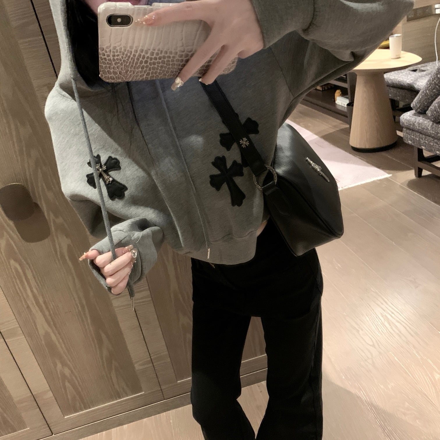 【tops】フーディーパーカー M21803