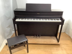 ★52893【電子ピアノ】ROLAND　HP704DR　19年製