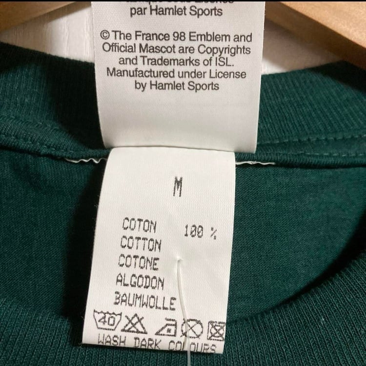希少90sヴィンテージFIFA98年フランスWカップ国旗フティックスTシャツ