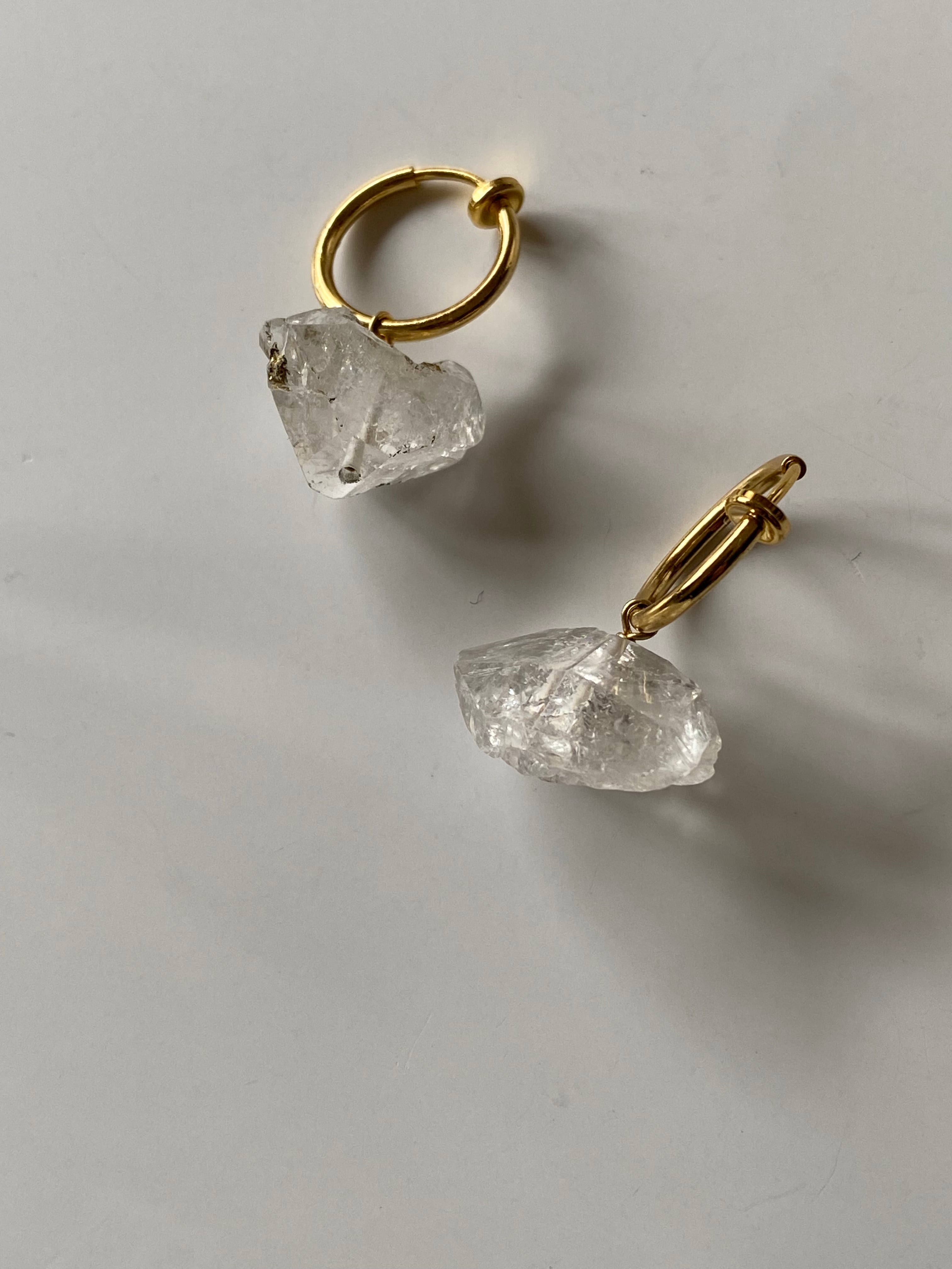 お守りにしよ♡ヒマラヤ水晶ピアス/イヤリング | e-acce