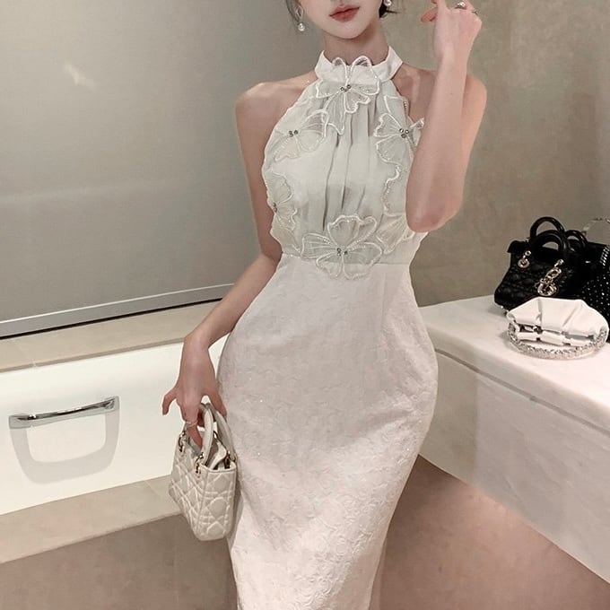 即納】フラワーホルターネックワンピース | Mily anjo ドレス通販