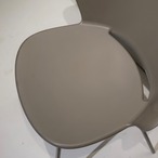 Calligaris カリガリス BAHIA バイア ダイニングチェア 椅子 チェア 樹脂座面 メタル脚 モダン 北欧 ミニマル