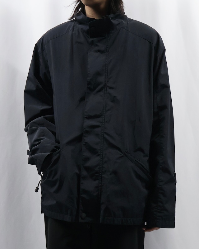 【ARMANI COLLEZIONI】high neck line design Nylon Jacket and