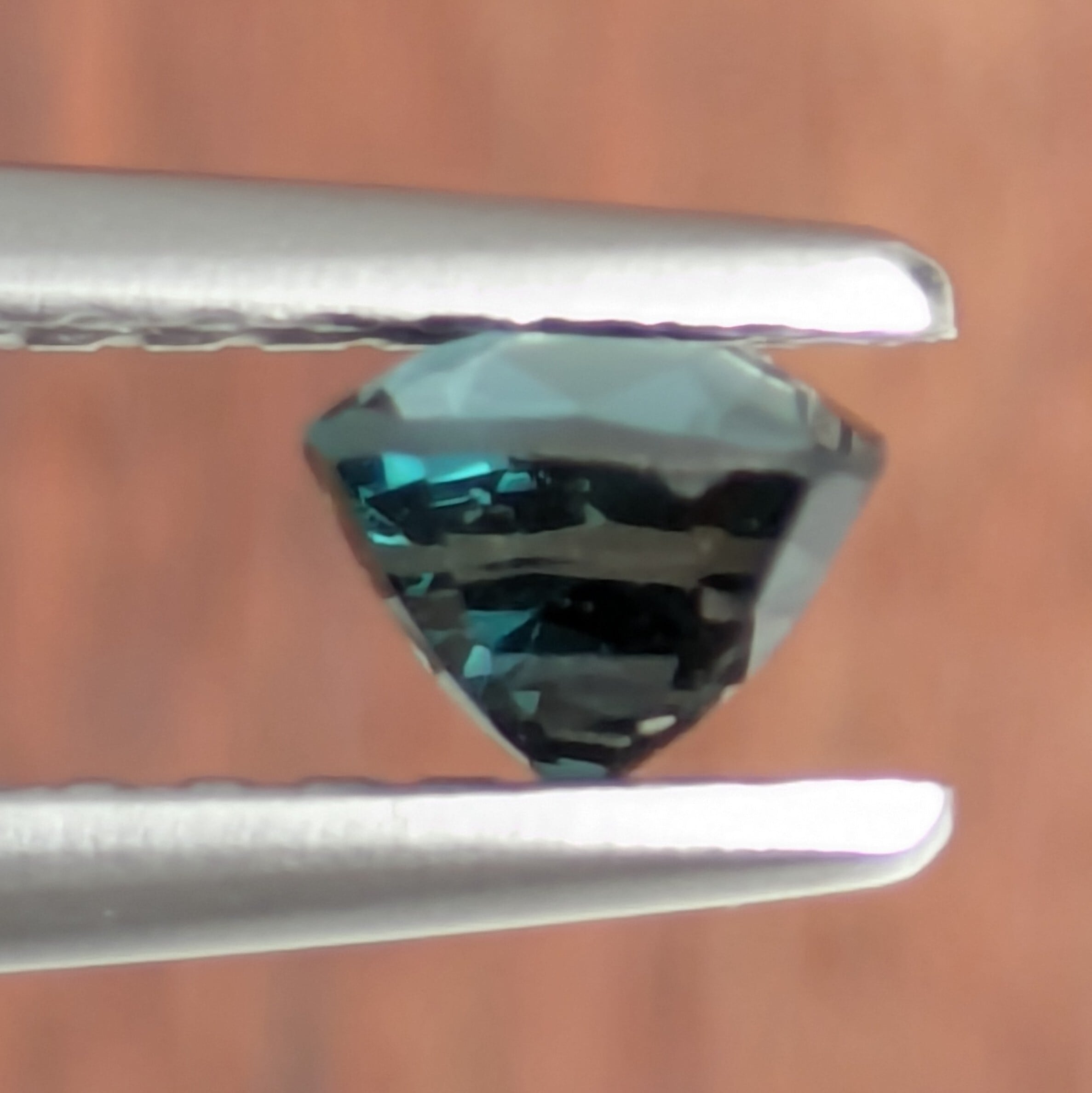 スピネル ルース ミャンマー・モゴック産【0.40ct】 PRO209190 | Gem's