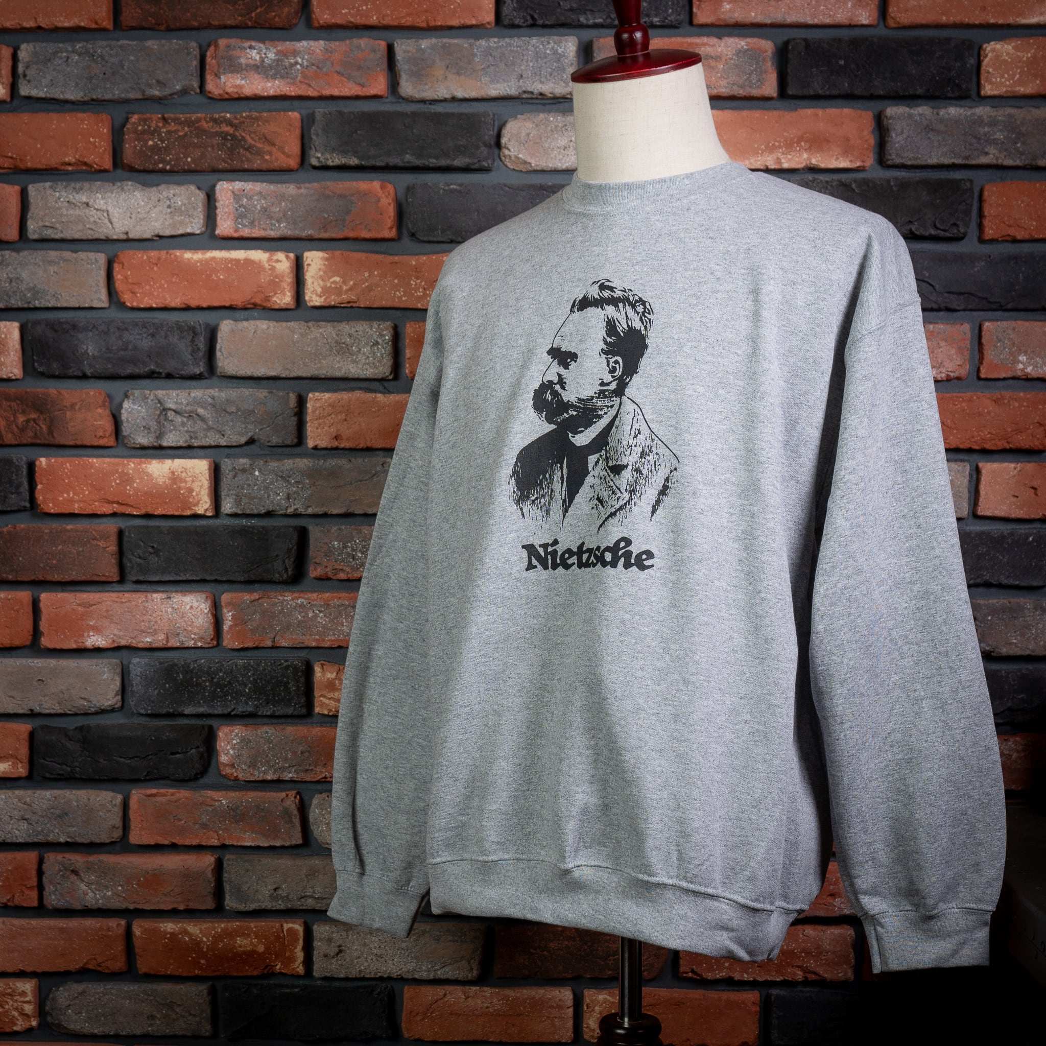 【Nietzsche】Printed Sweat Shirt Gildan Body ニーチェ 偉人スウェット 新品 | FAR EAST ...