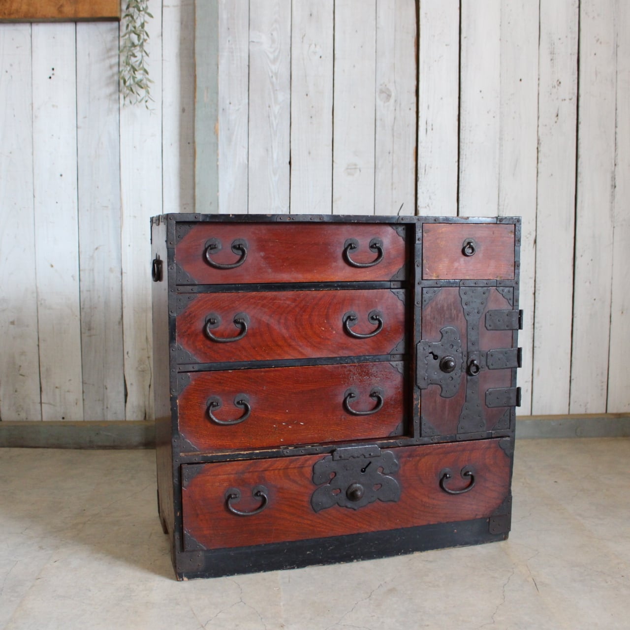 大正時代ヴィンテージ木製5段引き出しタンス　古道具 ALL ITEM | denbee 古道具
