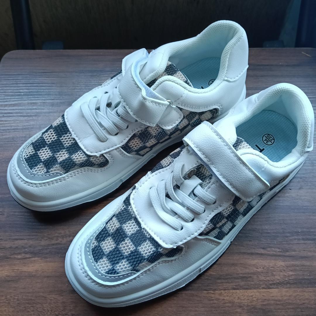 UH × KEEN / YOGUI | PAY ID