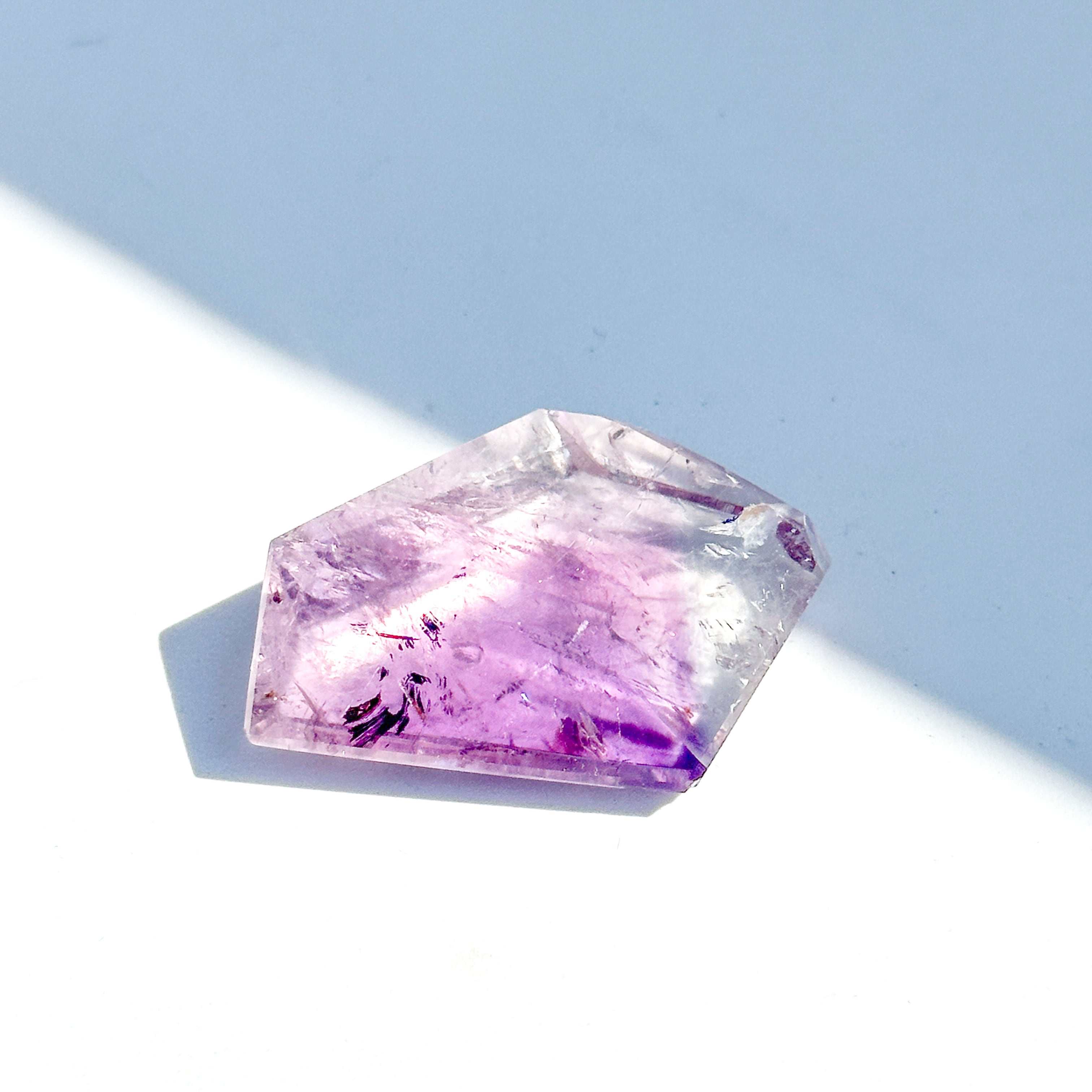 バイーア産ファントムアメジスト フリーフォーム71◇ Phantom Amethyst ◇天然石・鉱物・パワーストーン・インテリア