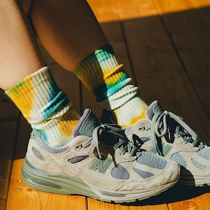 NODAL　Tie Dye Long Socks　ノーダル　日本製タイダイロング足袋ソックス　ピンク / グリーン