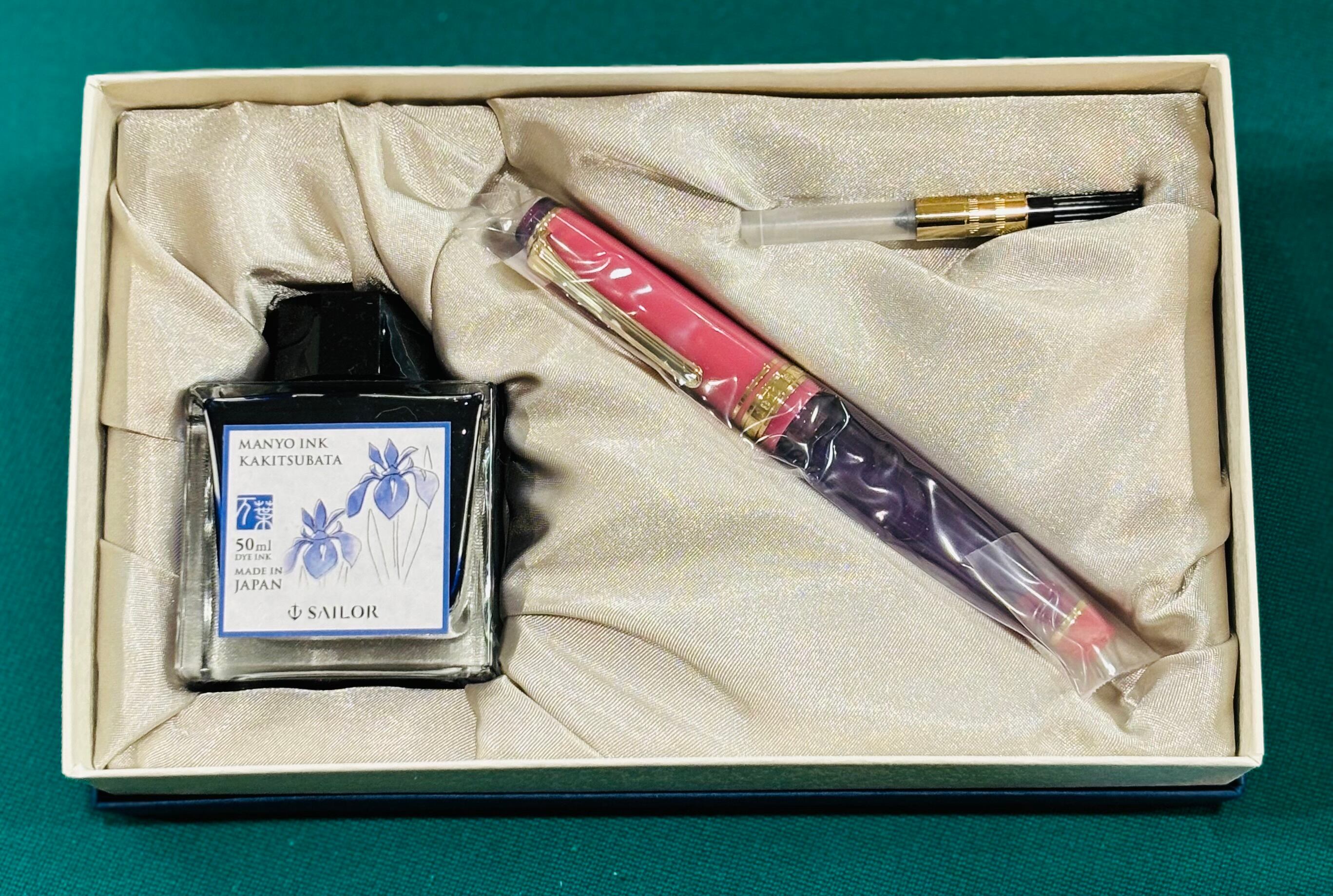 セーラー万年筆 海外モデル 万葉 violet ペン先14K F 細字 【公式通販】