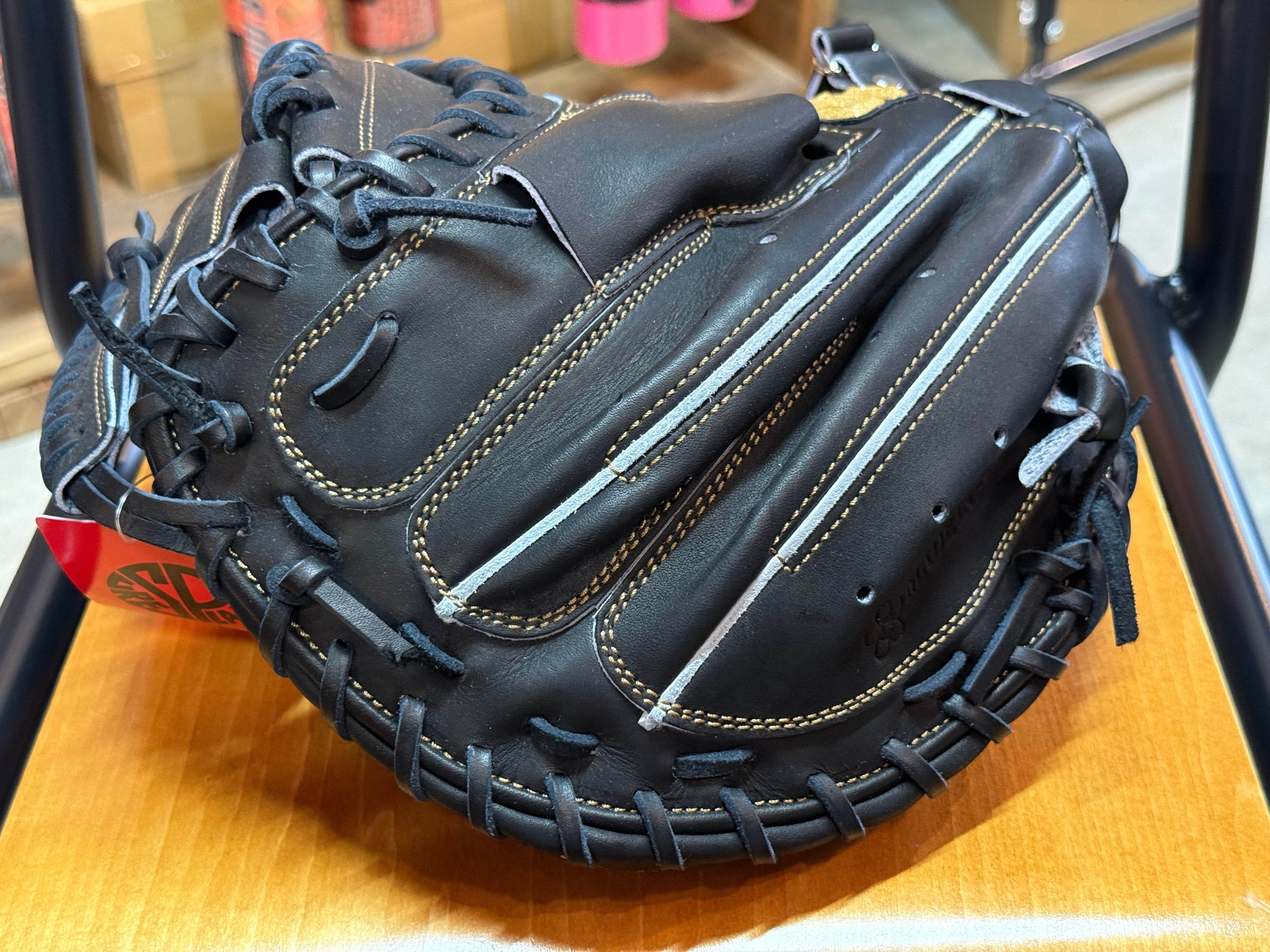シュアプレイ(SP) 黒　硬式用キャッチャーミット SURE PLAY 【シュアプレイ】 硬式キャッチャーミット 162型 ブラック