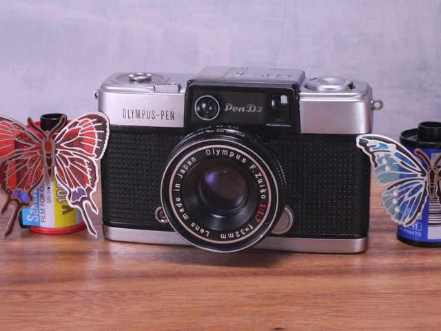 OLYMPUS PEN D3