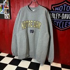 【adidas × NOTRE DAME】カレッジロゴスウェット グレー