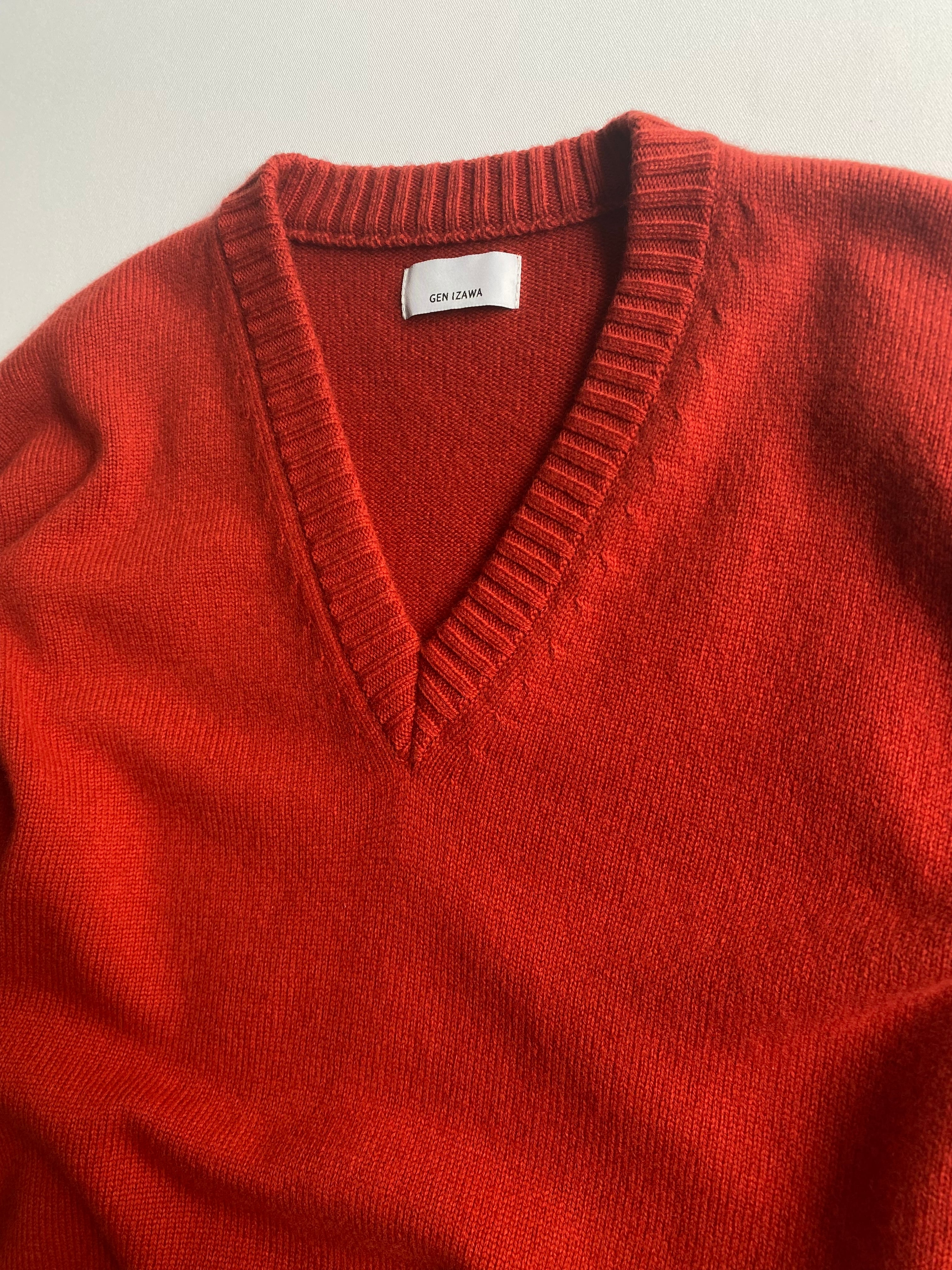 GEN IZAWA / Wool cashmere V neck sweater (orange) | TUNAGI JAPAN GEN IZAWA / Wool cashmere V neck sweater (orange) | TUNAGI JAPAN
