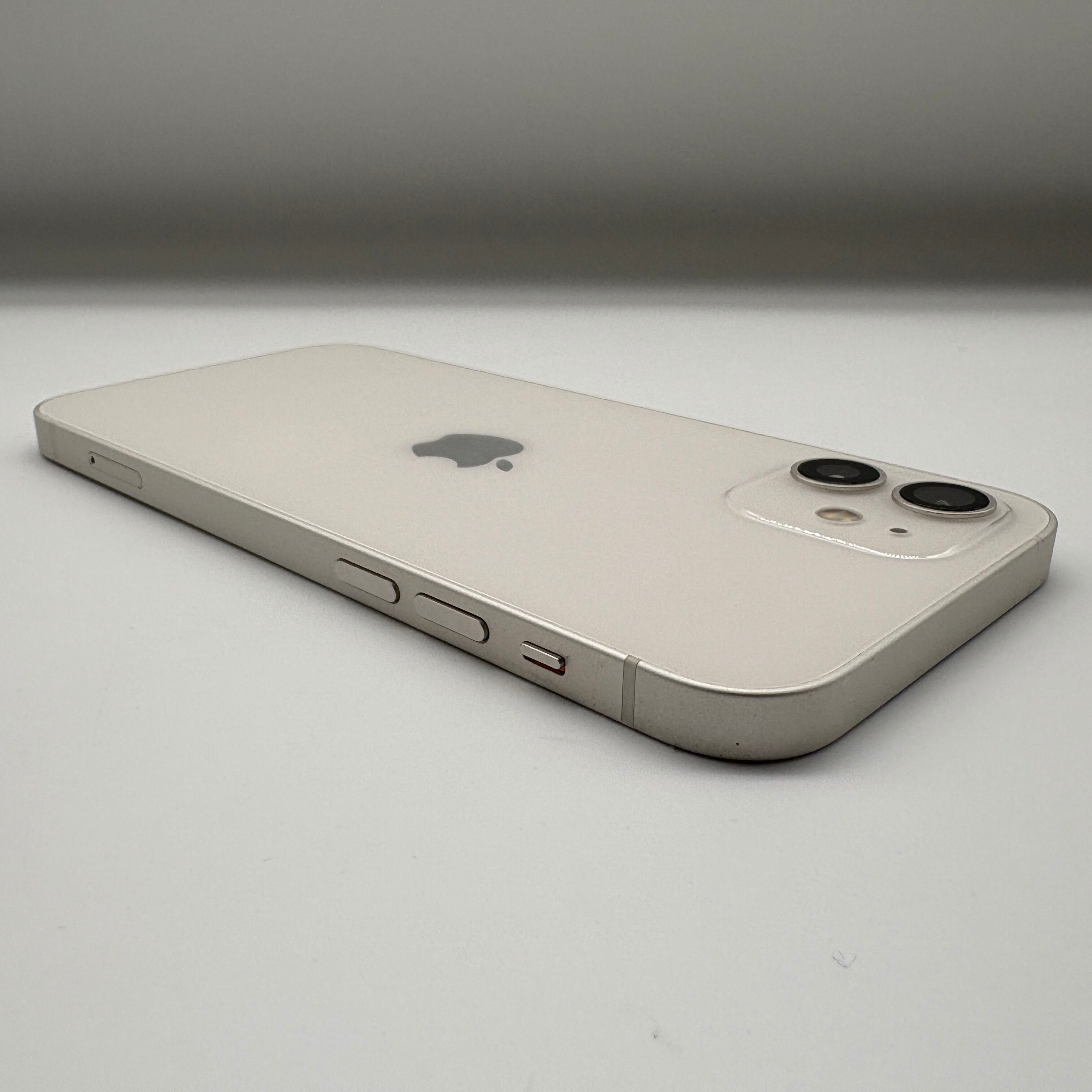 品 Apple アップル iPhone 12 128GB ホワイト SIMロックなし SIMフリー