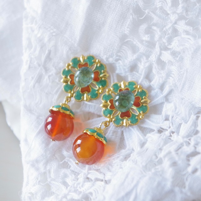 Voyage │ シーグラスとサードニクスのイヤリング／ピアス〈Sunset Wave〉