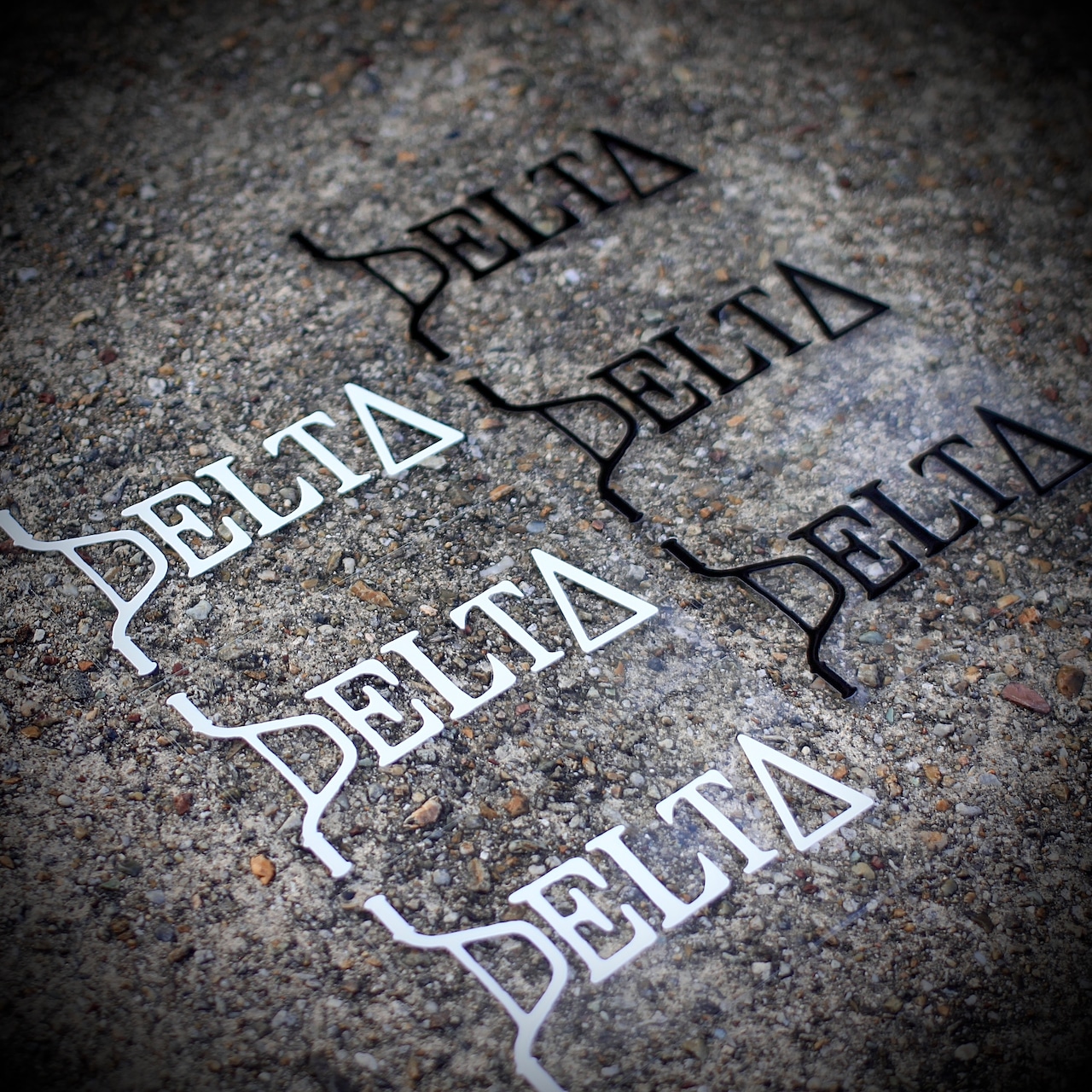 DELTΔ STICKER‼️