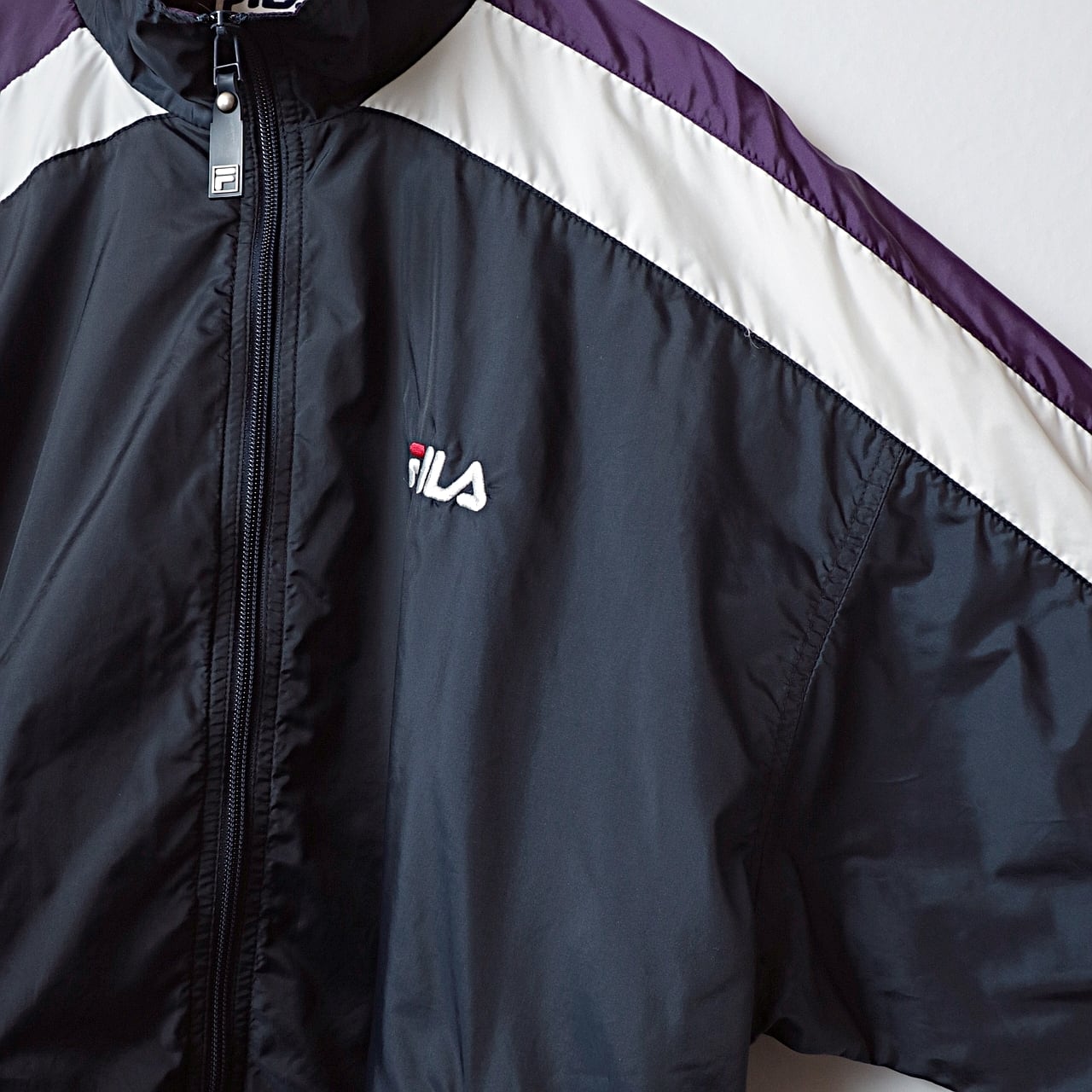 90s FILA フィラ マルチカラー ナイロン ジャケット 古着 used 90s FILA フィラ マルチカラー ナイロン ジャケット 古着 used