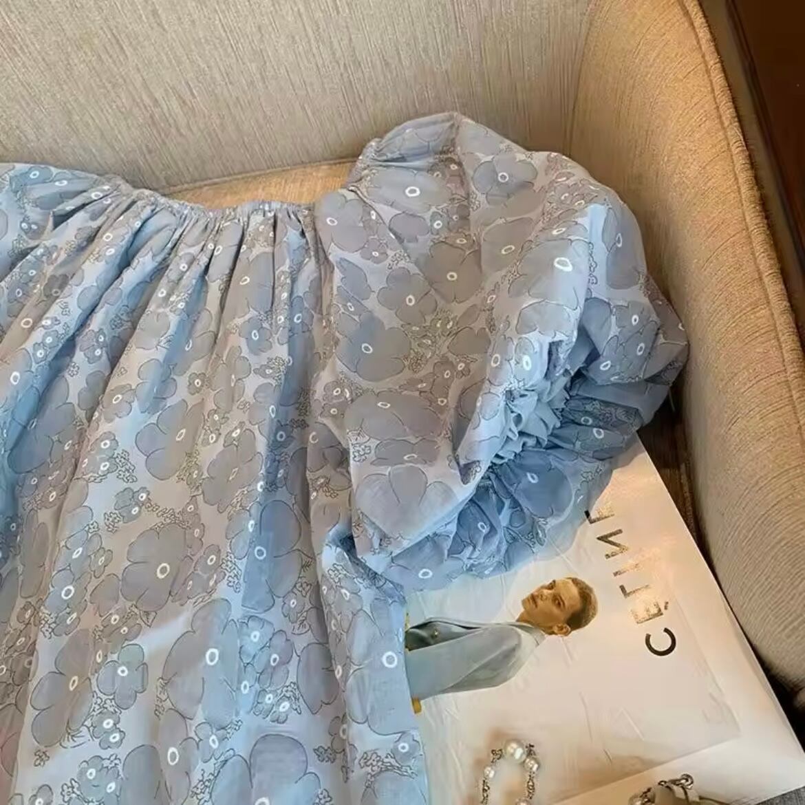 パフスリーブ2wayブラウス