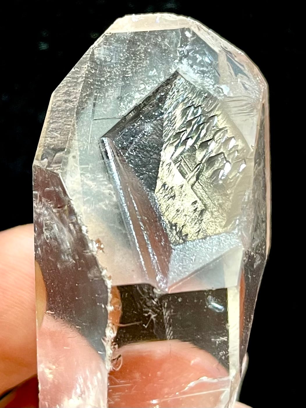 14) スーパー「トライゴーニック水晶」トライゴーニックinトライゴー