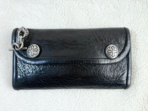 Bill Wall Leather Cross motif leather wallet
