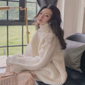 【送料無料】トップス セーター ロング丈 チュニック 大きい ゆったり ゆる ぽっちゃり 長袖 萌え袖 ハイネック Aライン フレア プルオーバー ニット 厚手生地 無地 かわいい 大人可愛い 大人女子 こなれ感 シンプル カジュアル 大人 おしゃれ お洒落 ラフ コンサバ フェミニン ガーリー デート お出かけ お茶会 女子会 休日 授業参観 冬 20代 30代 40代 女性用 レディース ママ 着回し プチプライス カラバリ デイリーユース 普段使い ファッション コーデ あったか 暖かい 着痩せ