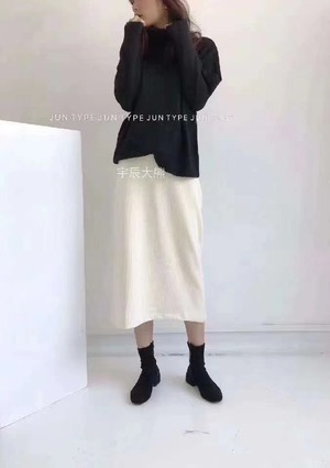 フレアロングスカート