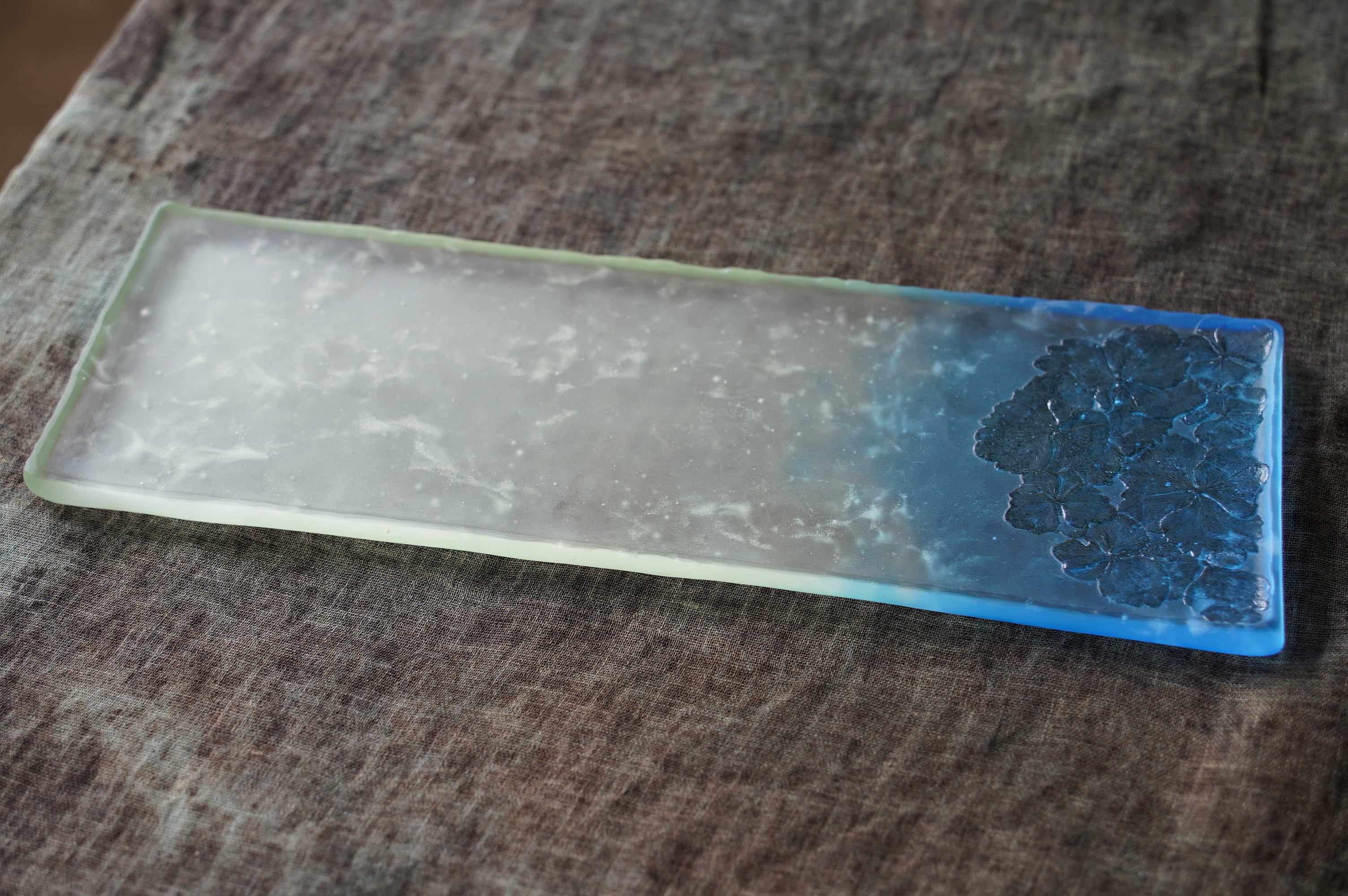 長角皿(27cm) 紫陽花 王承龍