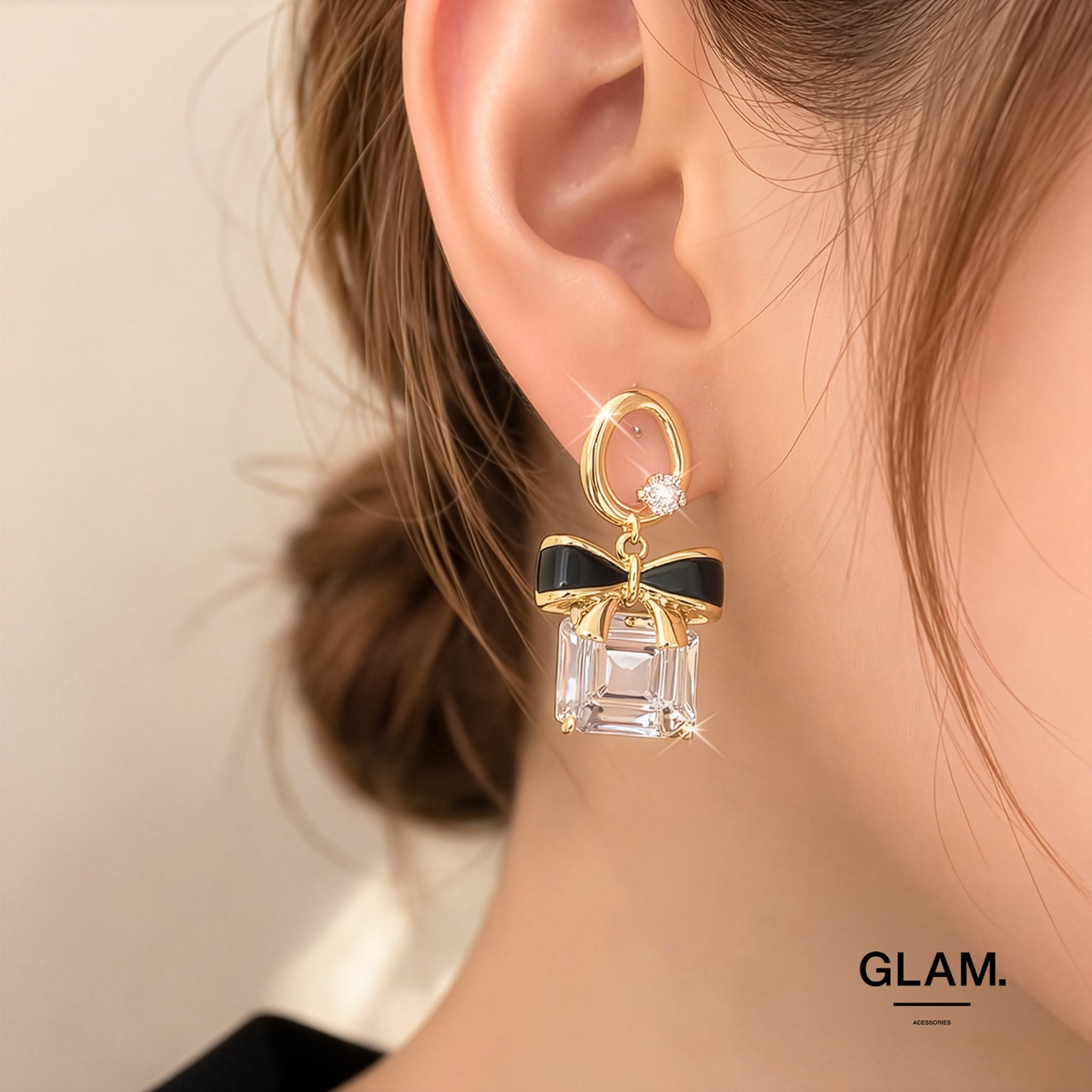 【数量限定】リボンクリスタルピアス