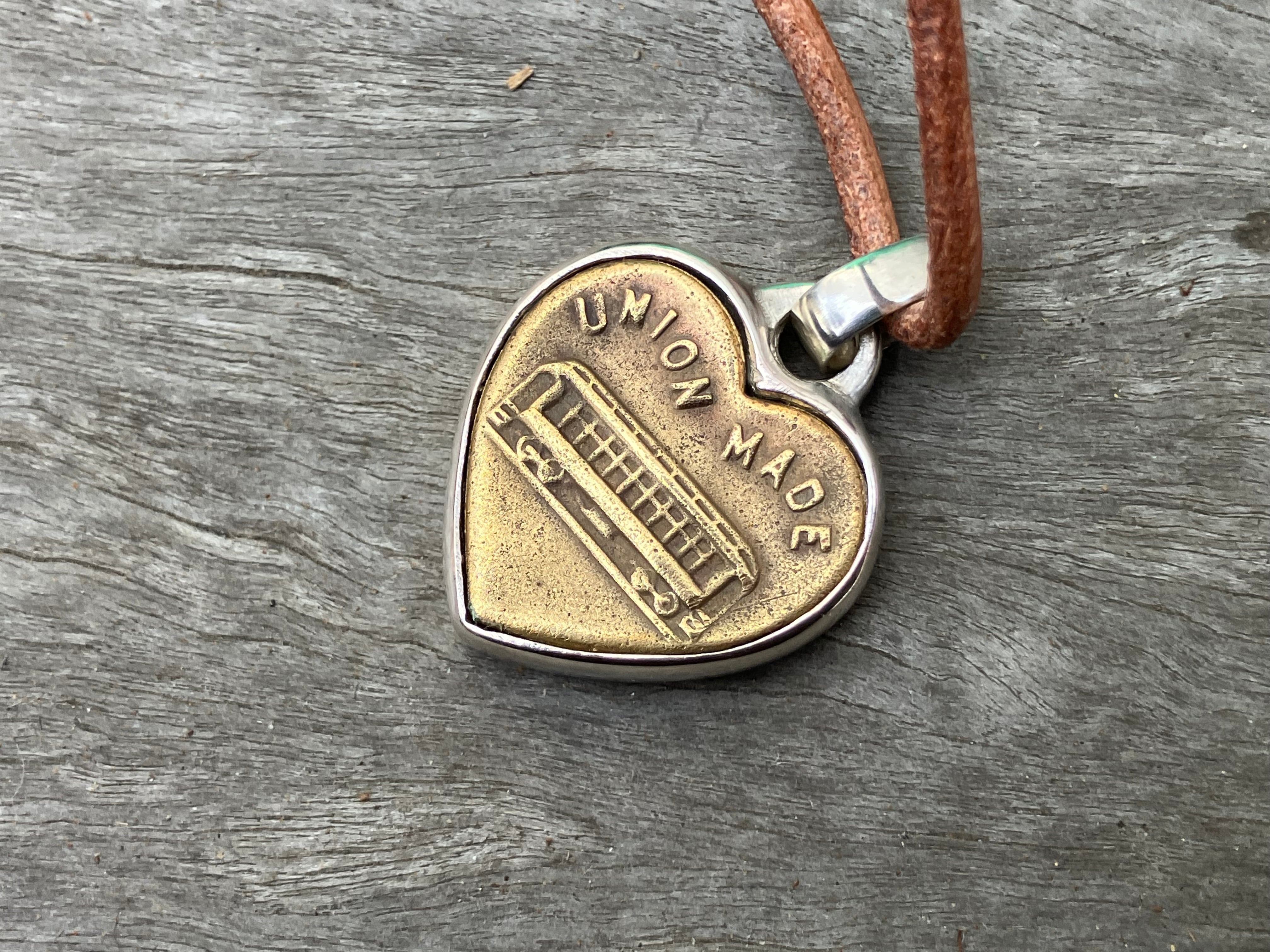 20s CARHARTT HEART CHANGE BUTTON SILVER 925 PENDANT TOP