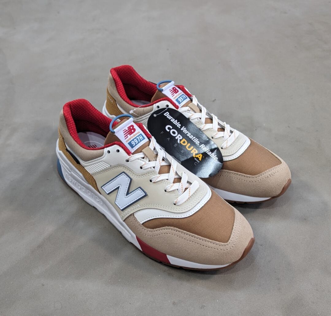 New Balance Lifestyle 997H Brown, Tan, & Red Shoes 小岩店