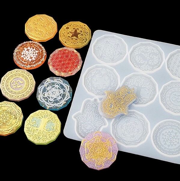 ピンクの薔薇とカメオのオルゴナイト♡ ピンクの薔薇とカメオのオルゴナイト♡