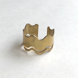 W wave Ring -  RG-048