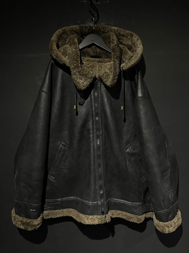 【WEAPON VINTAGE】Detachable Hood Gimmick Vintage Mouton Jacket