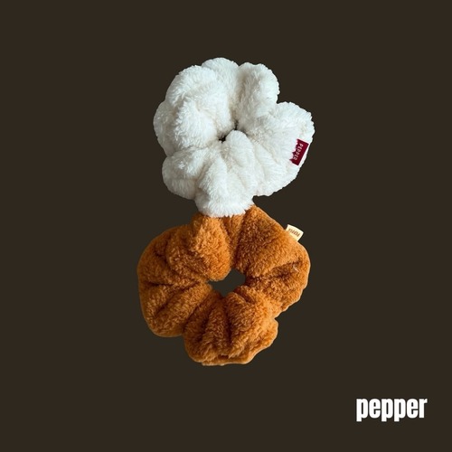 PEPPER［取寄］Fin.kl scrunch 26winter