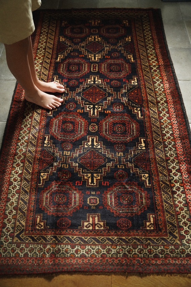 1322-Vintage Baluch rug