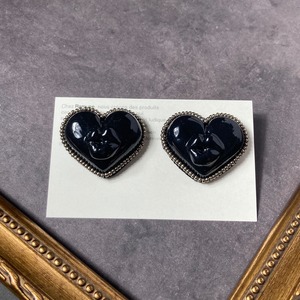 黒のクチビル子・大サイズ