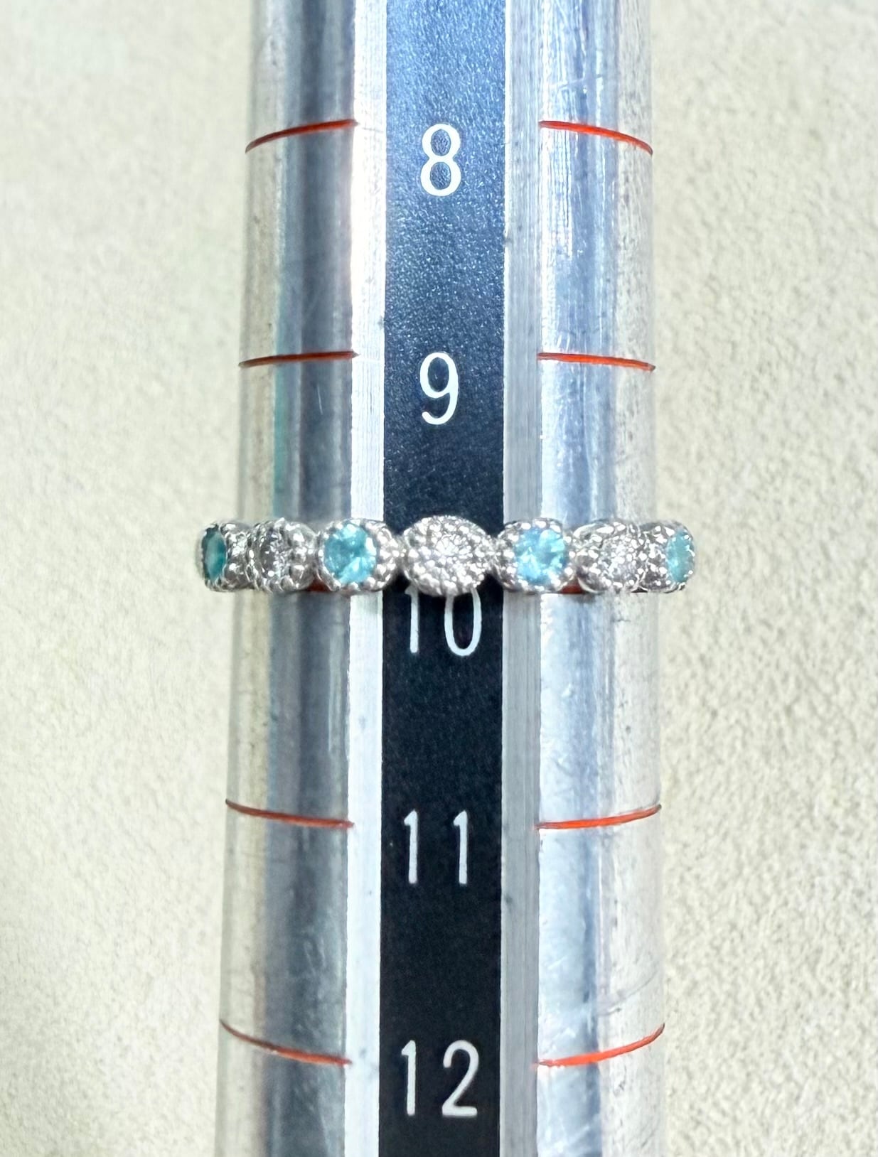 ミル打ち！ パライバトルマリン 0.13ct Pt950 リング（LASR737