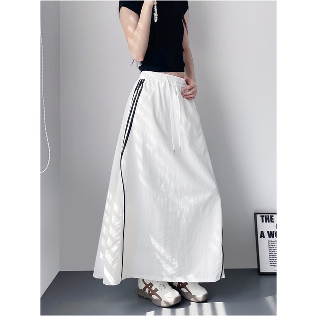 トラックラインフレアシルエットスカート 2col R02359